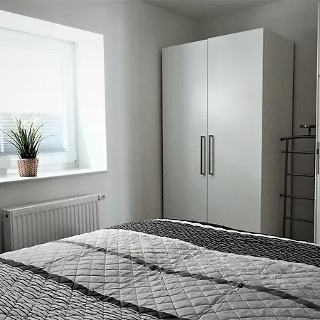 Fis 002 - Strandperle * Шарбойц